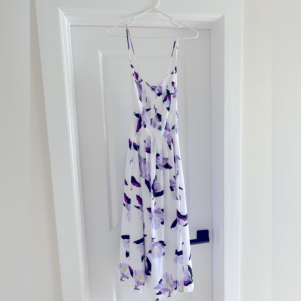 Banana Republic Cross back flora dress Size 6P